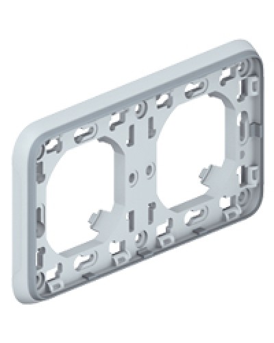 Рамка с суппортом для встроенного монтажа Plexo Legrand 069683 в Ессентуках Аксессуары для кабель-канала Pintop.ru