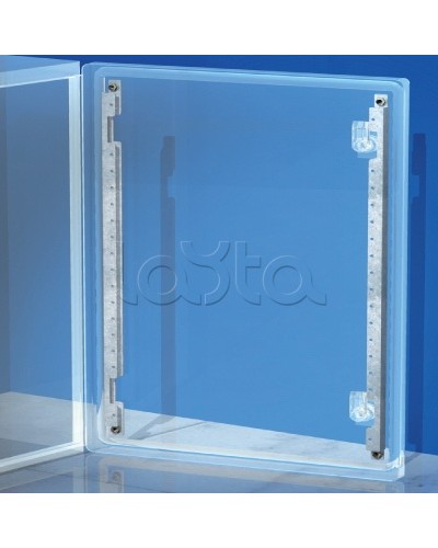 Рейки дверные, вертикальные, для шкафов CE В=600мм, 1 упаковка - 2шт. DKC R5S60 в Ессентуках Аксессуары для лотков Pintop.ru