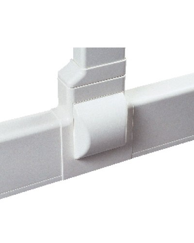 Тройник для плинтусного короба 100х40 мм с отводом на короб 90х40 мм, белый DKC AIR10047 в Ессентуках Повороты, муфты, тройники Pintop.ru