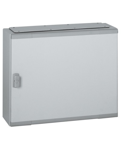 Шкаф распределительный Legrand 020183 в Ессентуках Щиты электрические Pintop.ru