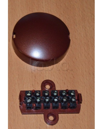 Коробка Комплектстройсервис УК-2П с клеммником на 6 контактов в Ессентуках Распределительные коробки Pintop.ru